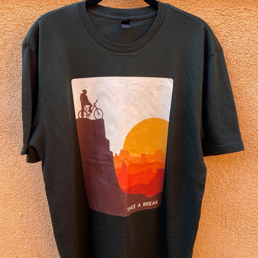 LIKE NEW MTB T-SHIRT GREEN W/FRONT PRINT 'TAKE A BREAK' SIZE MEDIUM
